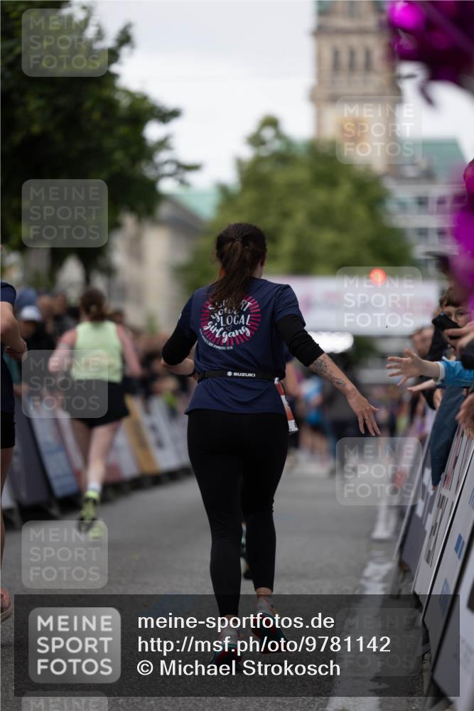 14.06.2026 - REWE Women's Run Michael Strokosch http://msf.ph/oto/9781142 14.06.2026 10:57:25 Laufen 2026, 111 meine-sportfotos.de