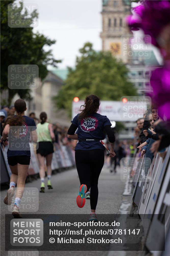 14.06.2026 - REWE Women's Run Michael Strokosch http://msf.ph/oto/9781147 14.06.2026 10:57:25 Laufen  meine-sportfotos.de