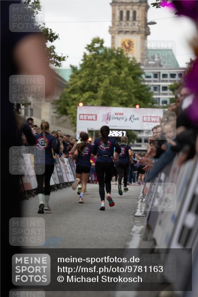 14.06.2026 - REWE Women's Run Michael Strokosch http://msf.ph/oto/9781163 14.06.2026 10:57:29 Laufen 26, 57 meine-sportfotos.de