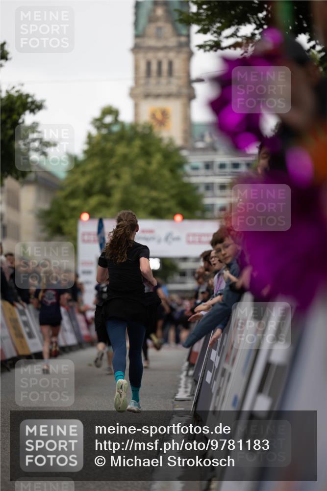 14.06.2026 - REWE Women's Run Michael Strokosch http://msf.ph/oto/9781183 14.06.2026 10:57:38 Laufen  meine-sportfotos.de