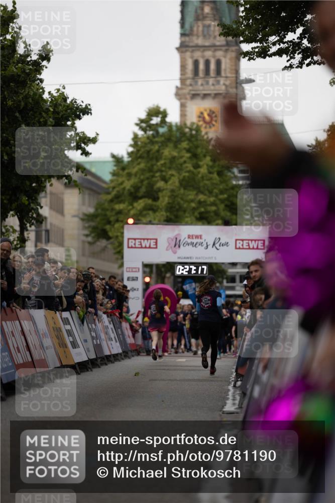 14.06.2026 - REWE Women's Run Michael Strokosch http://msf.ph/oto/9781190 14.06.2026 10:57:49 Laufen 7, 0, 27, 17, 2 meine-sportfotos.de