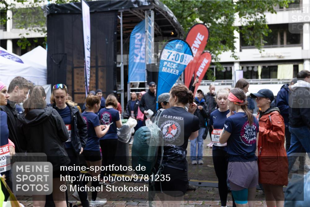 14.06.2026 - REWE Women's Run Michael Strokosch http://msf.ph/oto/9781235 14.06.2026 08:25:40 Laufen 10952, 7, 00, 1001 meine-sportfotos.de