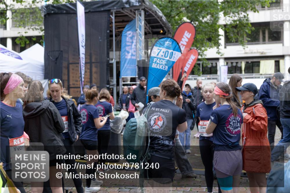 14.06.2026 - REWE Women's Run Michael Strokosch http://msf.ph/oto/9781240 14.06.2026 08:25:40 Laufen 10952, 7, 00, 1001 meine-sportfotos.de