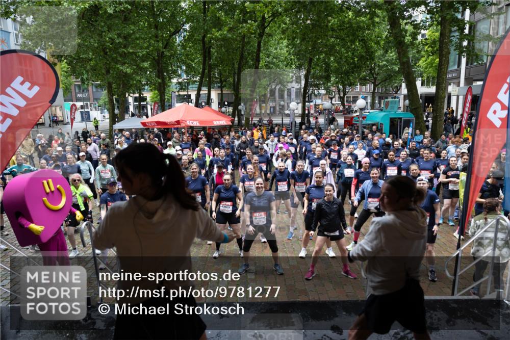 14.06.2026 - REWE Women's Run Michael Strokosch http://msf.ph/oto/9781277 14.06.2026 08:31:08 Laufen  meine-sportfotos.de