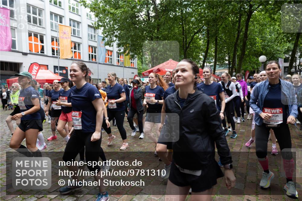 14.06.2026 - REWE Women's Run Michael Strokosch http://msf.ph/oto/9781310 14.06.2026 08:33:07 Laufen 24, 10271, 84, 0567 meine-sportfotos.de