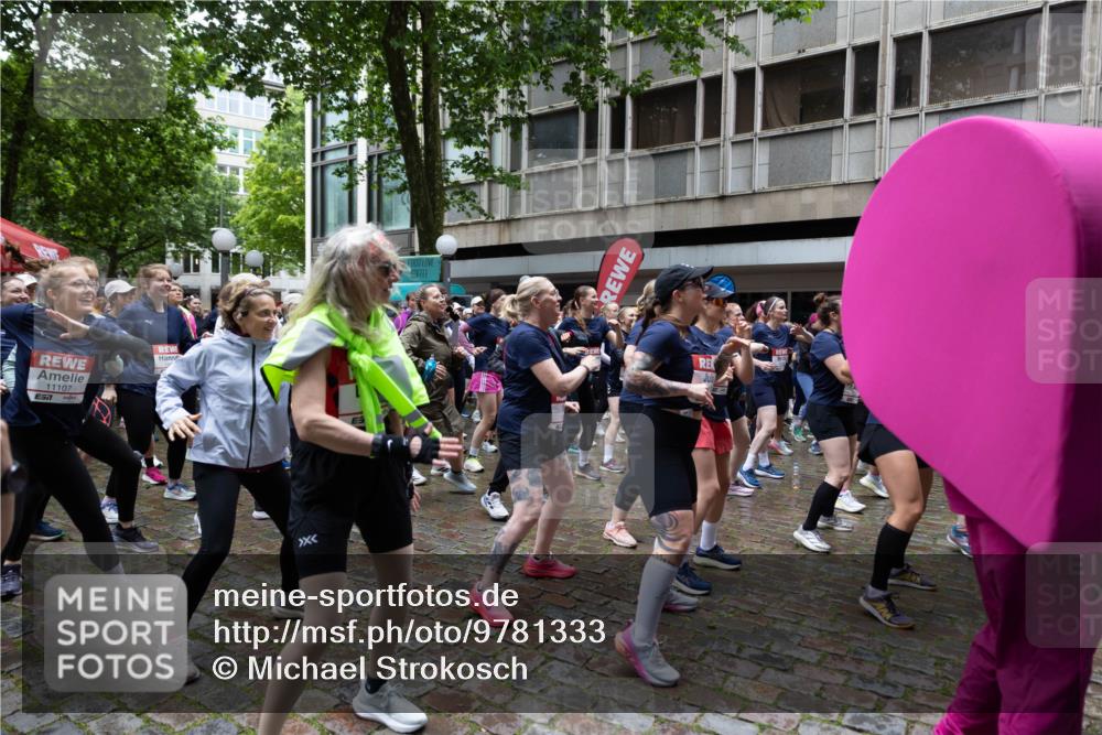 14.06.2026 - REWE Women's Run Michael Strokosch http://msf.ph/oto/9781333 14.06.2026 08:33:22 Laufen 11107, 57 meine-sportfotos.de