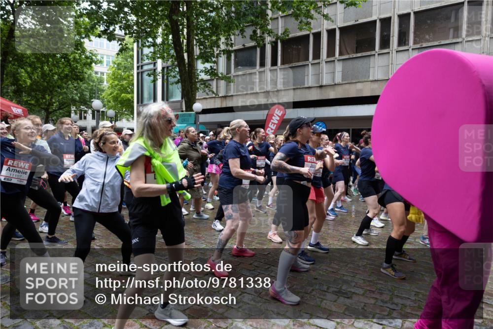 14.06.2026 - REWE Women's Run Michael Strokosch http://msf.ph/oto/9781338 14.06.2026 08:33:22 Laufen 11107, 7 meine-sportfotos.de