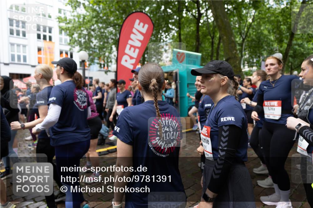 14.06.2026 - REWE Women's Run Michael Strokosch http://msf.ph/oto/9781391 14.06.2026 08:35:39 Laufen 05, 10004, 002 meine-sportfotos.de