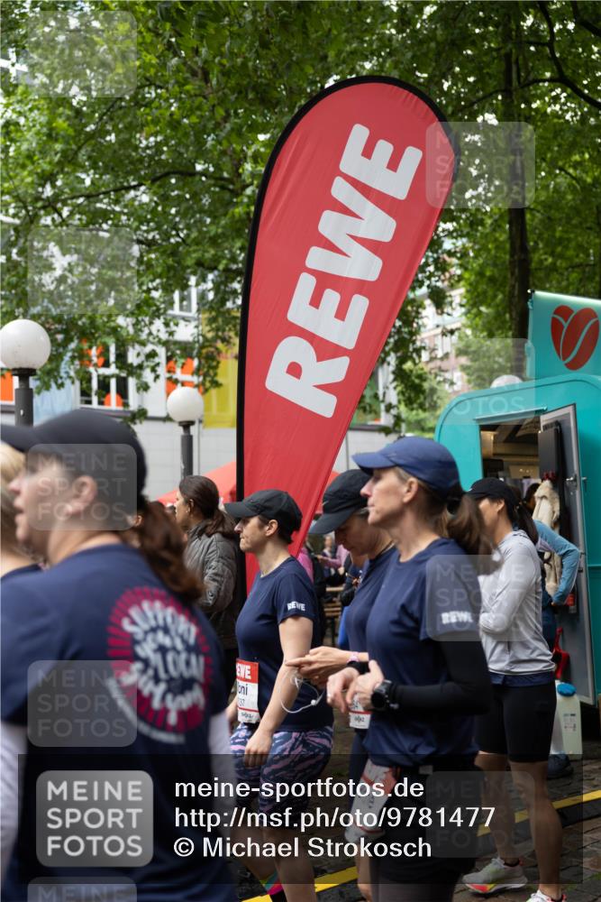 14.06.2026 - REWE Women's Run Michael Strokosch http://msf.ph/oto/9781477 14.06.2026 08:36:02 Laufen  meine-sportfotos.de