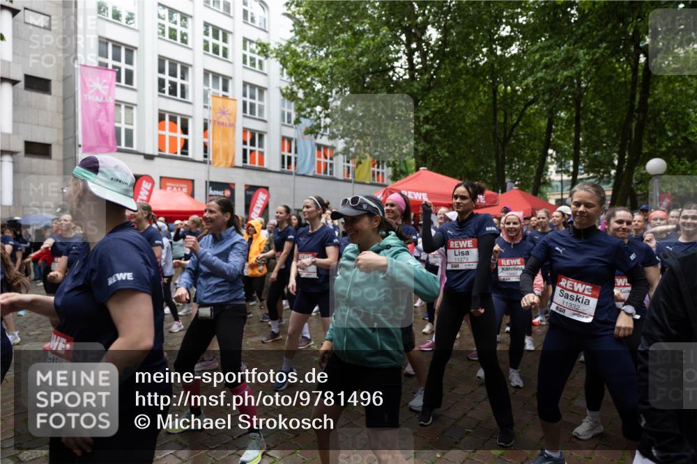 14.06.2026 - REWE Women's Run Michael Strokosch http://msf.ph/oto/9781496 14.06.2026 08:39:19 Laufen 316, 11373, 10682, 11332 meine-sportfotos.de