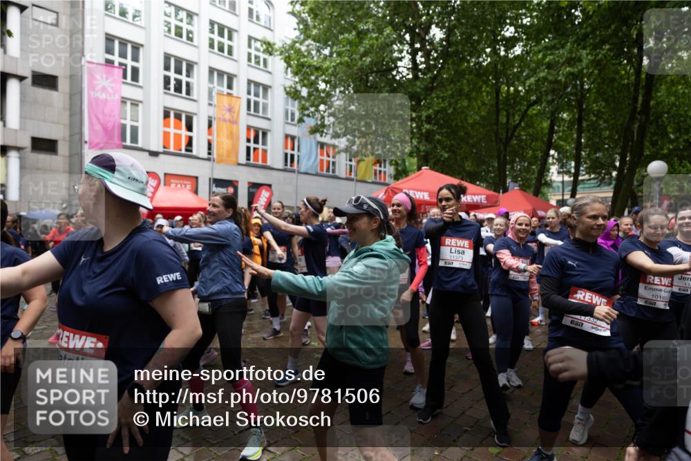 14.06.2026 - REWE Women's Run Michael Strokosch http://msf.ph/oto/9781506 14.06.2026 08:39:19 Laufen 0516, 11373, 51, 1332, 10199 meine-sportfotos.de