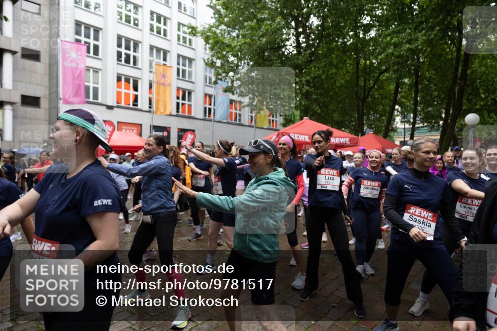 14.06.2026 - REWE Women's Run Michael Strokosch http://msf.ph/oto/9781517 14.06.2026 08:39:20 Laufen 23, 516, 7, 11373, 1332, 10199, 7 meine-sportfotos.de