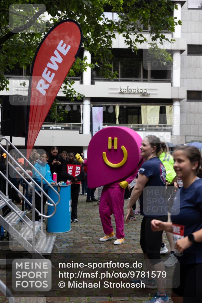 14.06.2026 - REWE Women's Run Michael Strokosch http://msf.ph/oto/9781579 14.06.2026 08:39:31 Laufen  meine-sportfotos.de