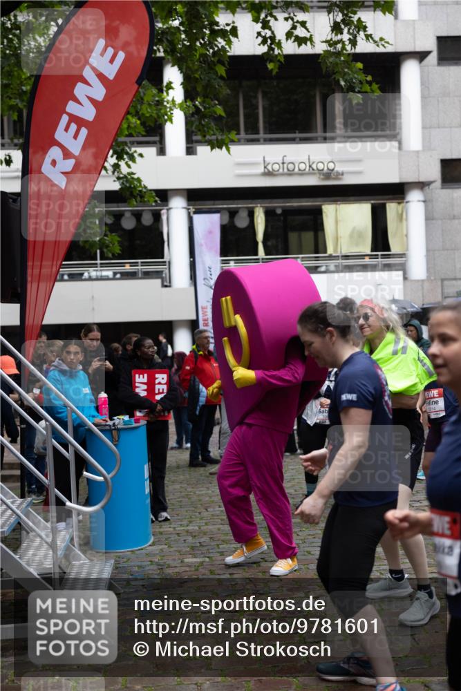14.06.2026 - REWE Women's Run Michael Strokosch http://msf.ph/oto/9781601 14.06.2026 08:39:33 Laufen  meine-sportfotos.de