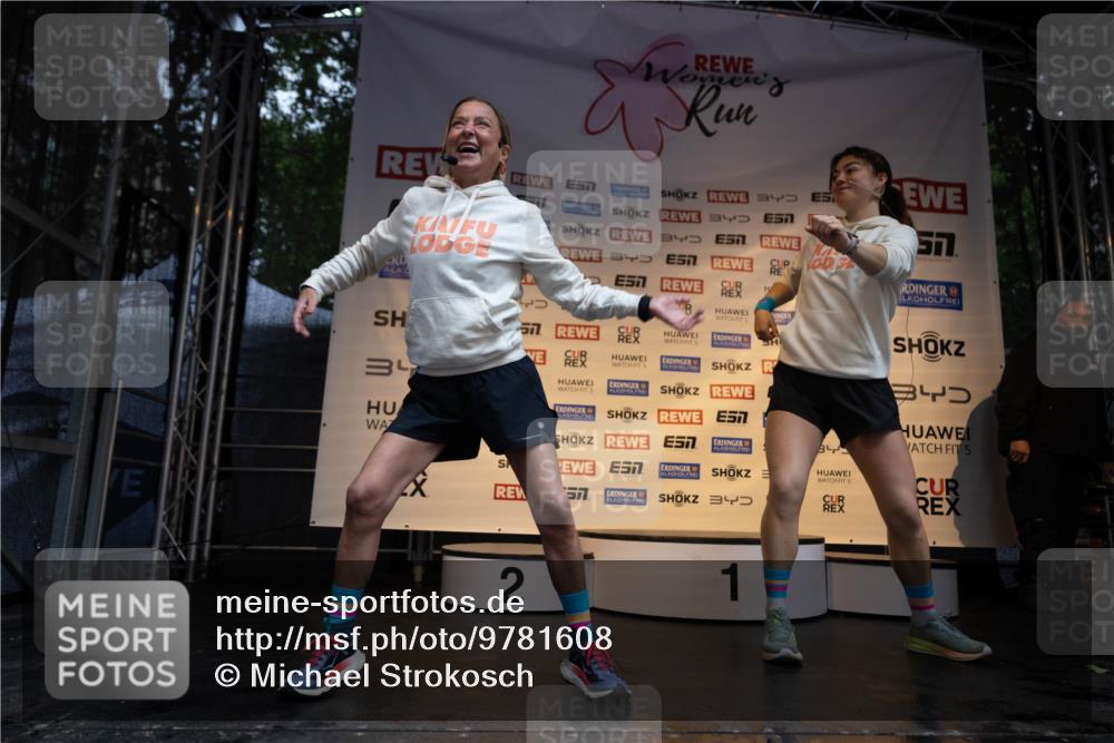 14.06.2026 - REWE Women's Run Michael Strokosch http://msf.ph/oto/9781608 14.06.2026 08:39:39 Laufen 57, 57, 57, 34, 57, 3, 2, 1, 40, 5 meine-sportfotos.de