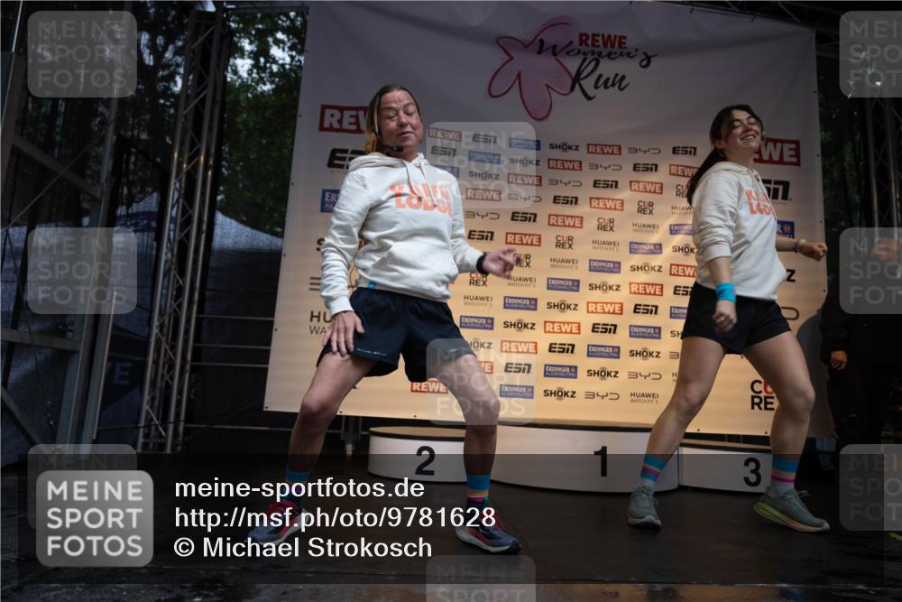 14.06.2026 - REWE Women's Run Michael Strokosch http://msf.ph/oto/9781628 14.06.2026 08:39:41 Laufen 7, 3, 3, 3, 2, 5, 3 meine-sportfotos.de