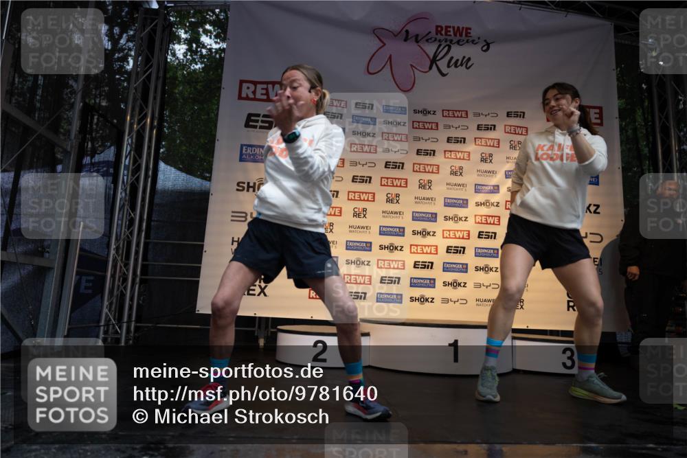 14.06.2026 - REWE Women's Run Michael Strokosch http://msf.ph/oto/9781640 14.06.2026 08:39:41 Laufen 3, 7, 3, 3, 3, 3, 77, 5, 5, 5, 57, 34, 34, 2, 3, 5 meine-sportfotos.de