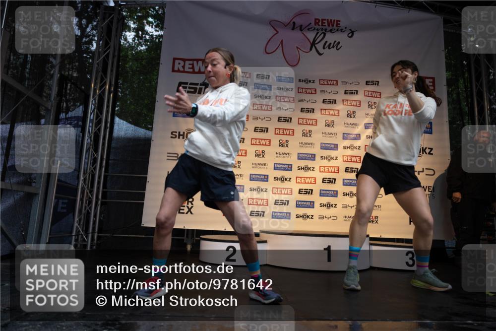 14.06.2026 - REWE Women's Run Michael Strokosch http://msf.ph/oto/9781642 14.06.2026 08:39:41 Laufen 57, 3, 7, 3, 34, 7, 5, 5, 34, 5, 34, 5, 5, 5, 2, 3 meine-sportfotos.de