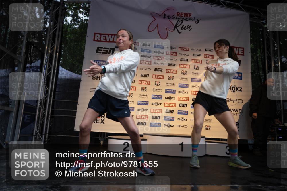 14.06.2026 - REWE Women's Run Michael Strokosch http://msf.ph/oto/9781655 14.06.2026 08:39:42 Laufen 3, 4, 340, 5, 5, 7, 5, 5, 5, 3, 5, 4, 5, 2, 1 meine-sportfotos.de