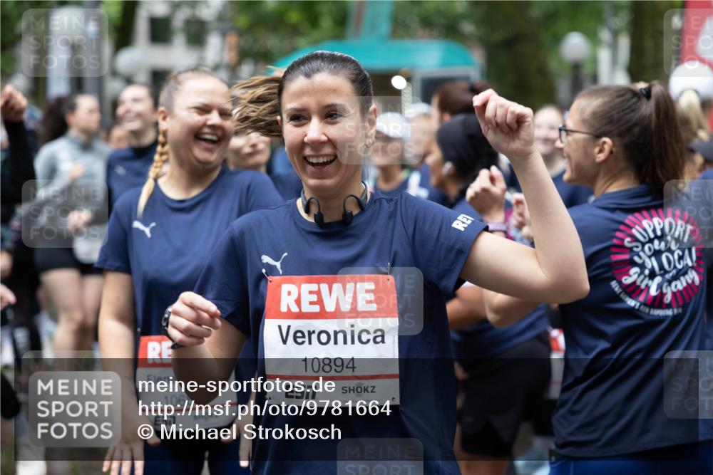 14.06.2026 - REWE Women's Run Michael Strokosch http://msf.ph/oto/9781664 14.06.2026 08:39:54 Laufen 1068, 10894, 57 meine-sportfotos.de