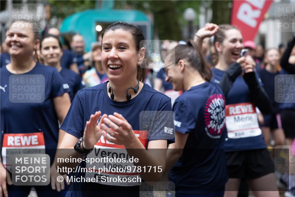 14.06.2026 - REWE Women's Run Michael Strokosch http://msf.ph/oto/9781715 14.06.2026 08:39:57 Laufen 10685, 10894, 7 meine-sportfotos.de