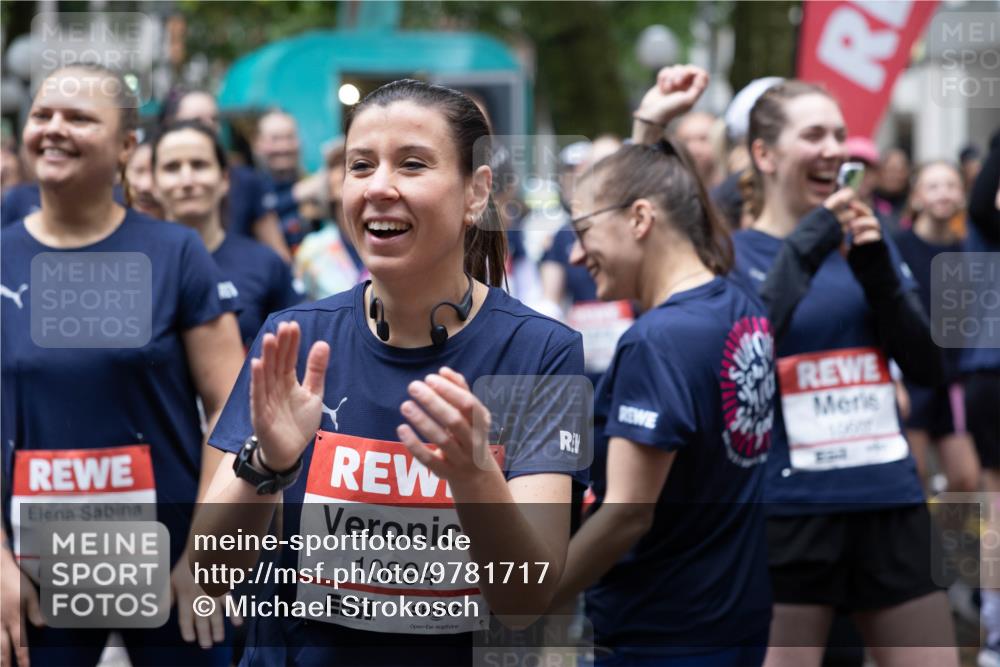 14.06.2026 - REWE Women's Run Michael Strokosch http://msf.ph/oto/9781717 14.06.2026 08:39:57 Laufen 10685, 10894, 7 meine-sportfotos.de
