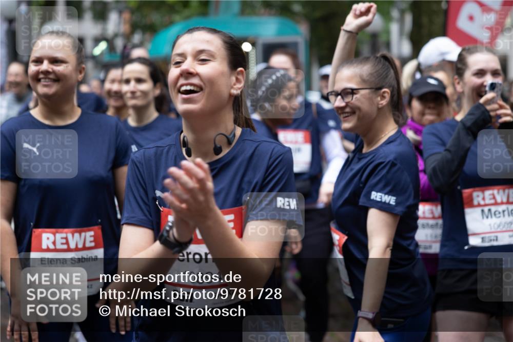 14.06.2026 - REWE Women's Run Michael Strokosch http://msf.ph/oto/9781728 14.06.2026 08:39:58 Laufen 10685, 10894, 7, 10602 meine-sportfotos.de