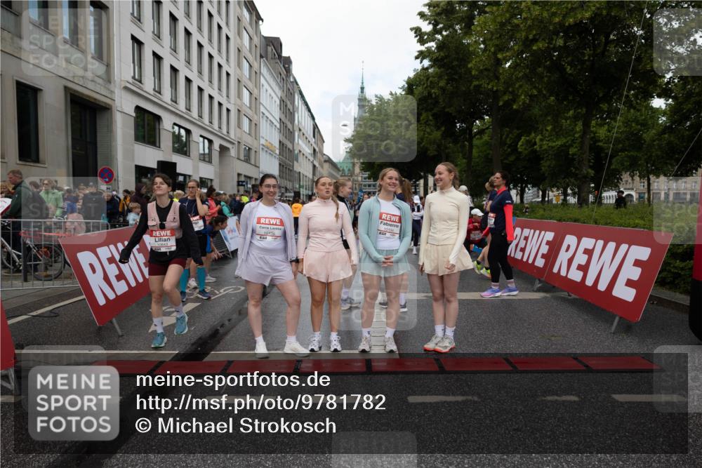 14.06.2026 - REWE Women's Run Michael Strokosch http://msf.ph/oto/9781782 14.06.2026 08:48:20 Laufen 10843, 10136 meine-sportfotos.de