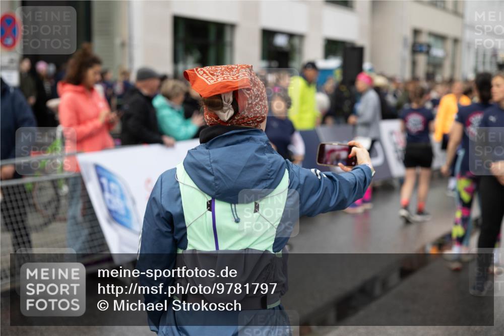 14.06.2026 - REWE Women's Run Michael Strokosch http://msf.ph/oto/9781797 14.06.2026 08:48:32 Laufen  meine-sportfotos.de