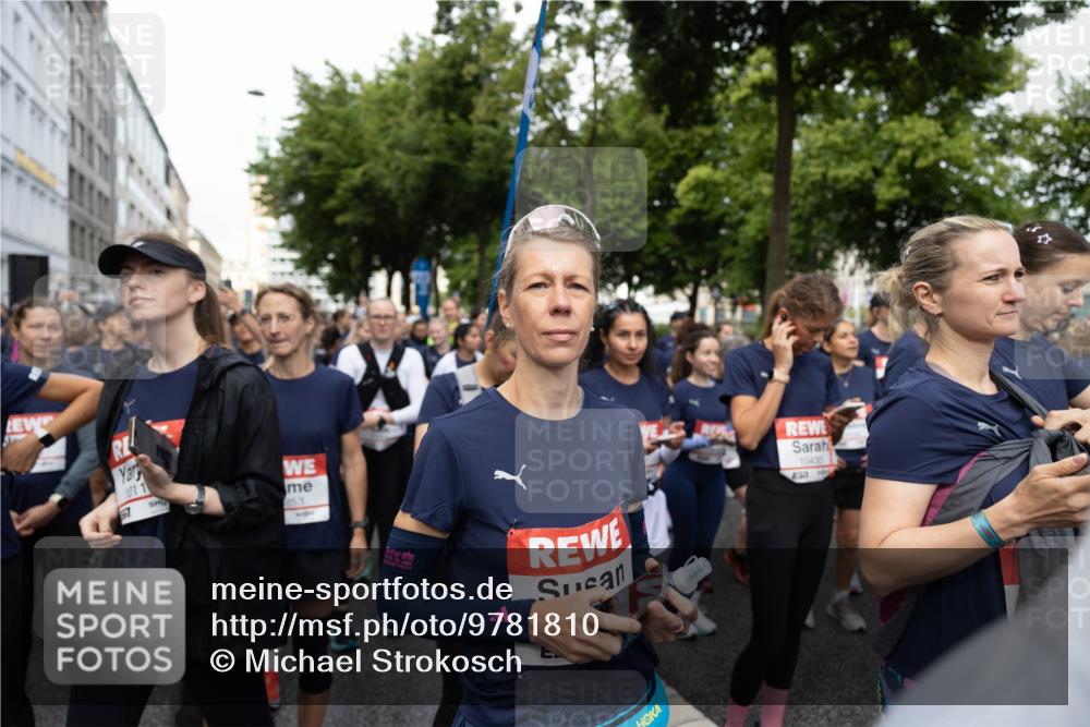 14.06.2026 - REWE Women's Run Michael Strokosch http://msf.ph/oto/9781810 14.06.2026 08:51:21 Laufen 101, 1, 57, 853, 10430 meine-sportfotos.de