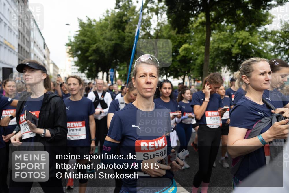 14.06.2026 - REWE Women's Run Michael Strokosch http://msf.ph/oto/9781815 14.06.2026 08:51:21 Laufen 101, 1, 7, 10853, 10430 meine-sportfotos.de