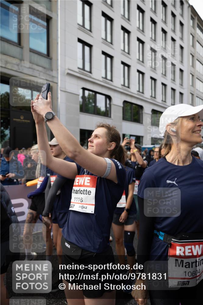 14.06.2026 - REWE Women's Run Michael Strokosch http://msf.ph/oto/9781831 14.06.2026 08:52:00 Laufen 3, 1116, 0, 10604 meine-sportfotos.de