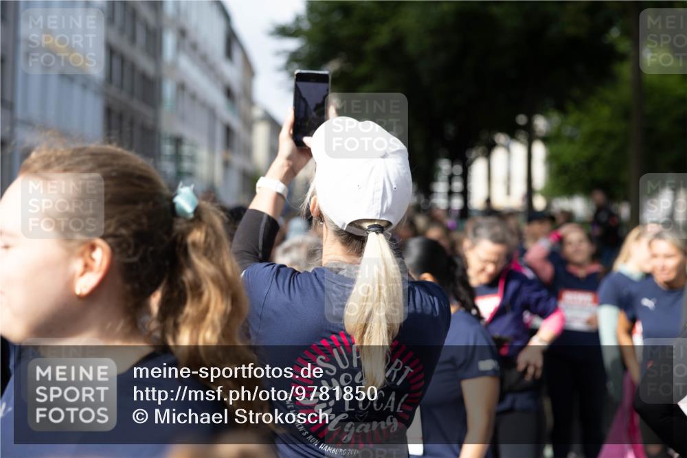 14.06.2026 - REWE Women's Run Michael Strokosch http://msf.ph/oto/9781850 14.06.2026 08:52:15 Laufen 2026 meine-sportfotos.de