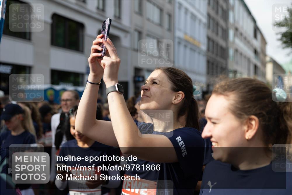 14.06.2026 - REWE Women's Run Michael Strokosch http://msf.ph/oto/9781866 14.06.2026 08:52:17 Laufen 1150 meine-sportfotos.de