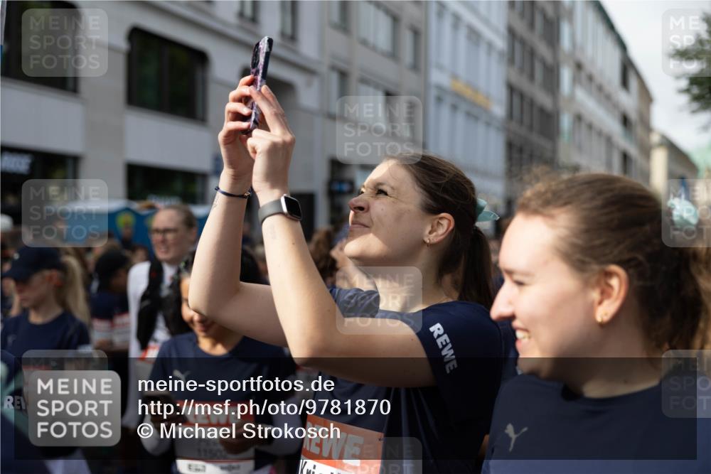 14.06.2026 - REWE Women's Run Michael Strokosch http://msf.ph/oto/9781870 14.06.2026 08:52:17 Laufen 1150 meine-sportfotos.de