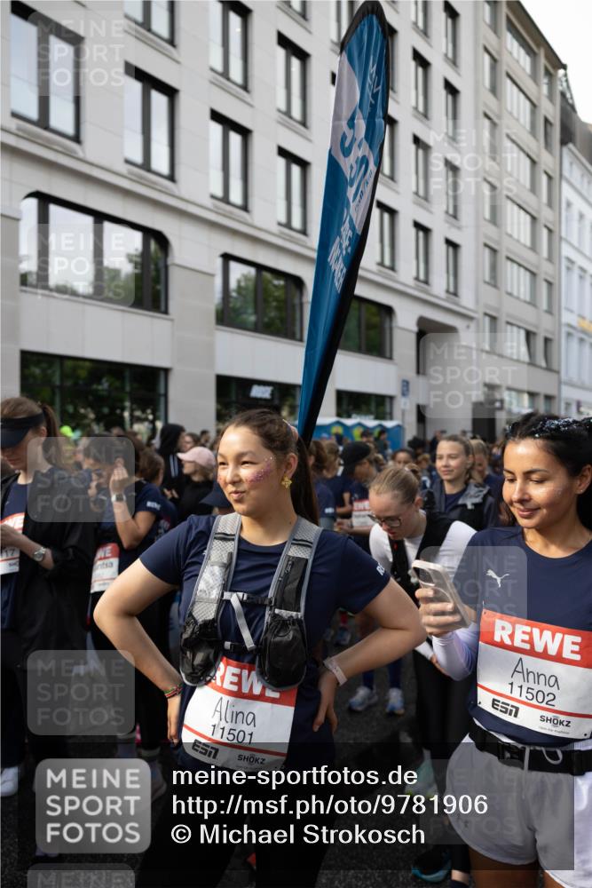 14.06.2026 - REWE Women's Run Michael Strokosch http://msf.ph/oto/9781906 14.06.2026 08:52:28 Laufen 11501, 11502 meine-sportfotos.de