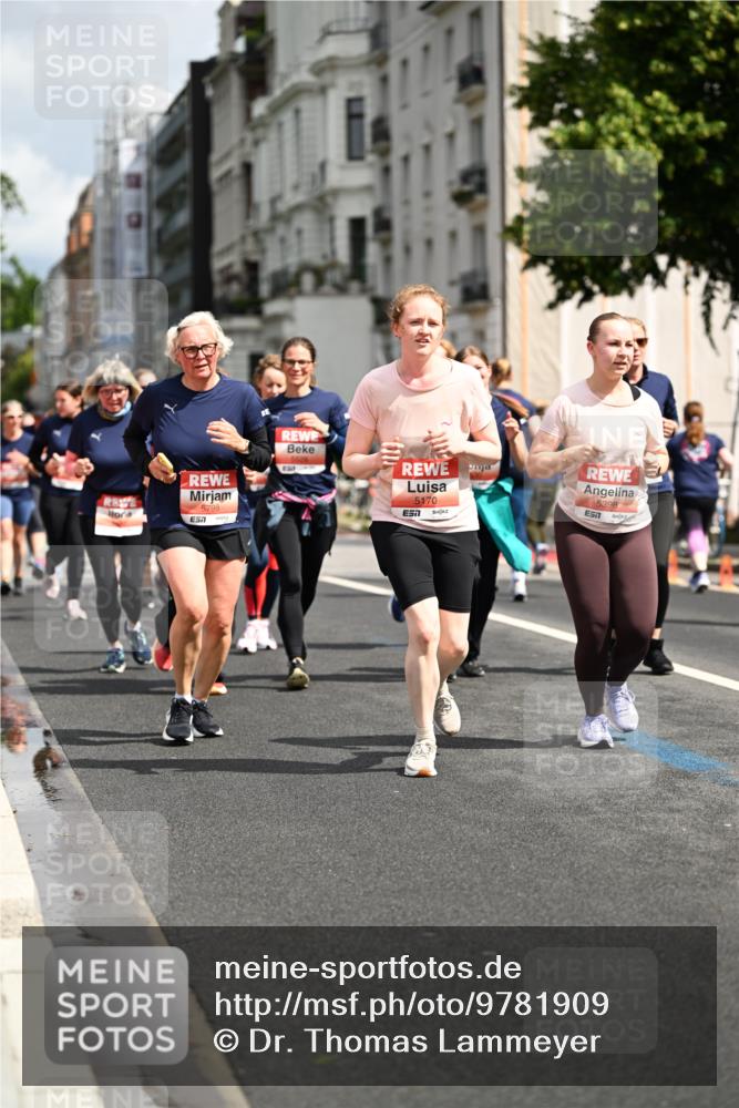 14.06.2026 - REWE Women's Run Dr. Thomas Lammeyer http://msf.ph/oto/9781909 14.06.2026 10:50:44 Laufen 5798, 5528, 5170, 57, 5398 meine-sportfotos.de