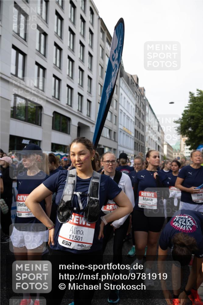 14.06.2026 - REWE Women's Run Michael Strokosch http://msf.ph/oto/9781919 14.06.2026 08:52:35 Laufen 10794, 5577, 11501, 11148, 7, 201, 11467 meine-sportfotos.de