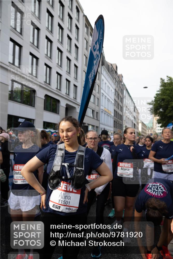 14.06.2026 - REWE Women's Run Michael Strokosch http://msf.ph/oto/9781920 14.06.2026 08:52:35 Laufen 10794, 57, 11501, 7, 11148, 11467 meine-sportfotos.de