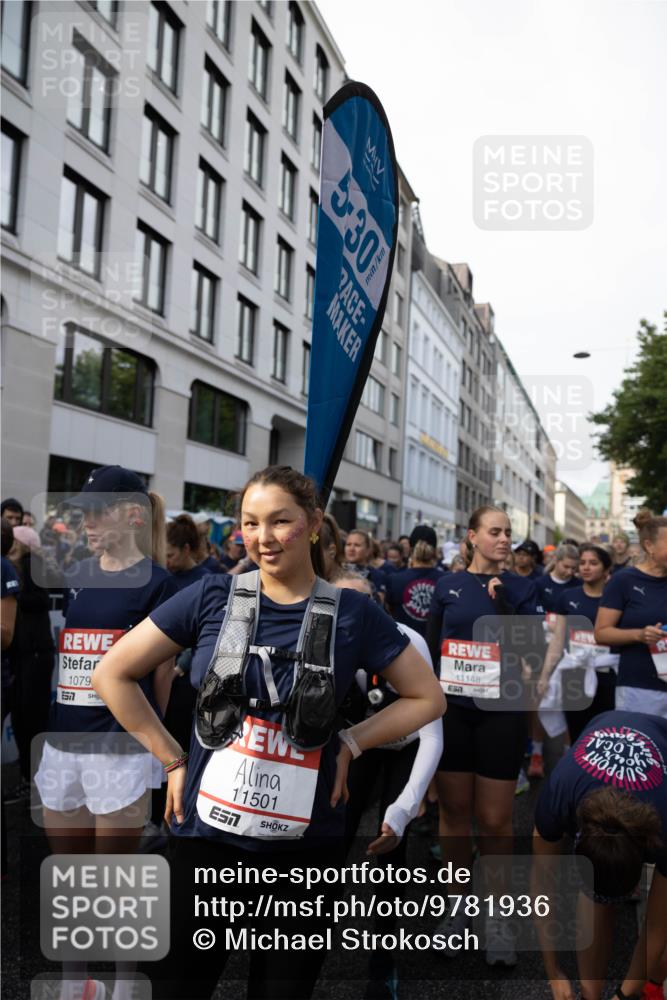 14.06.2026 - REWE Women's Run Michael Strokosch http://msf.ph/oto/9781936 14.06.2026 08:52:35 Laufen 1079, 57, 530, 11501, 7, 11148, 7, 7, 201 meine-sportfotos.de