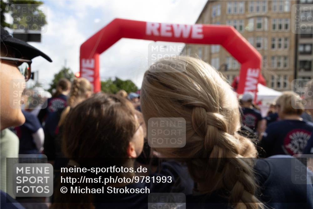 14.06.2026 - REWE Women's Run Michael Strokosch http://msf.ph/oto/9781993 14.06.2026 08:53:24 Laufen  meine-sportfotos.de