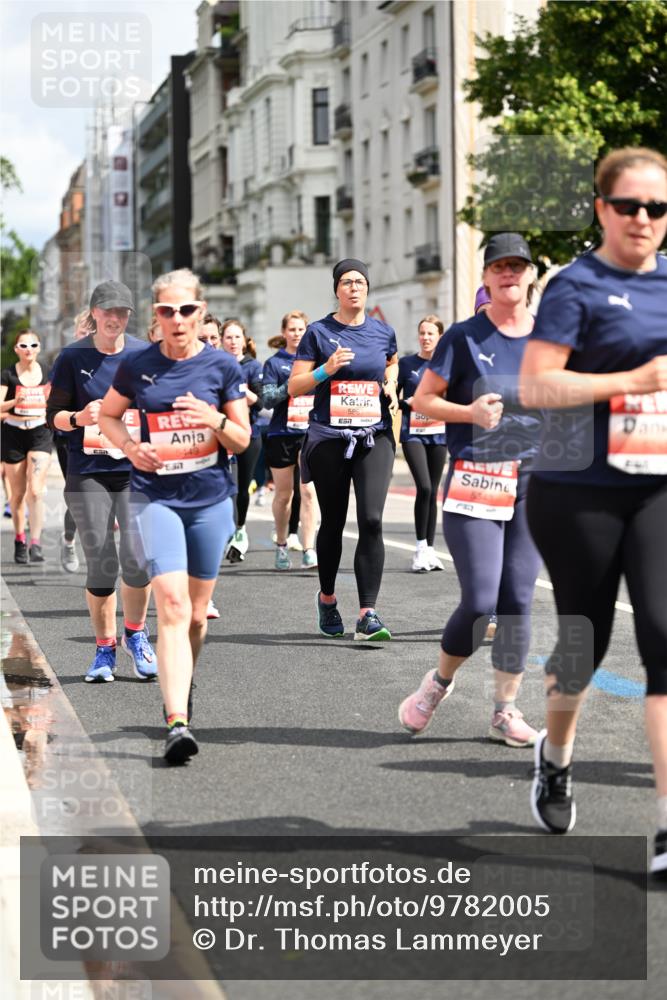 14.06.2026 - REWE Women's Run Dr. Thomas Lammeyer http://msf.ph/oto/9782005 14.06.2026 10:50:50 Laufen 5449, 5891, 7, 8431 meine-sportfotos.de