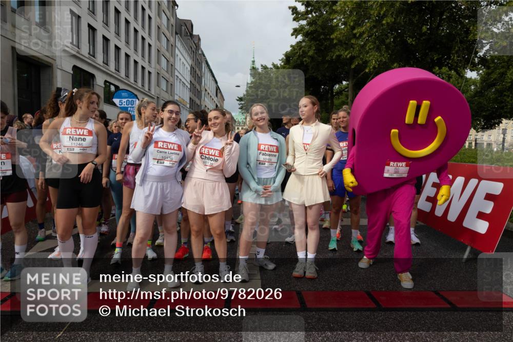 14.06.2026 - REWE Women's Run Michael Strokosch http://msf.ph/oto/9782026 14.06.2026 08:55:23 Laufen 5, 00, 11246, 7, 10136, 7, 10135, 10134 meine-sportfotos.de