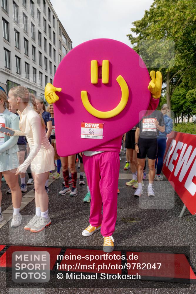 14.06.2026 - REWE Women's Run Michael Strokosch http://msf.ph/oto/9782047 14.06.2026 08:55:36 Laufen 11, 385, 11471 meine-sportfotos.de