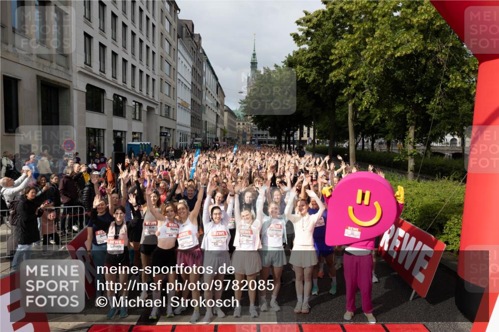 14.06.2026 - REWE Women's Run Michael Strokosch http://msf.ph/oto/9782085 14.06.2026 08:57:03 Laufen 11248 meine-sportfotos.de