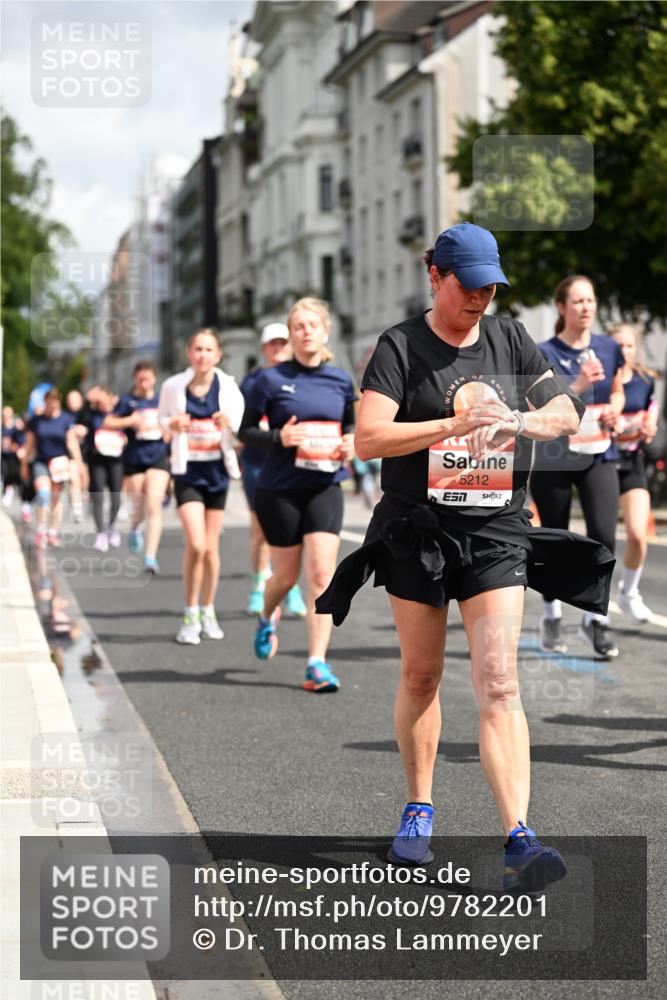 14.06.2026 - REWE Women's Run Dr. Thomas Lammeyer http://msf.ph/oto/9782201 14.06.2026 10:51:02 Laufen 5212, 7 meine-sportfotos.de
