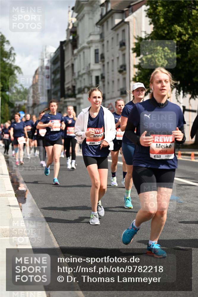 14.06.2026 - REWE Women's Run Dr. Thomas Lammeyer http://msf.ph/oto/9782218 14.06.2026 10:51:04 Laufen 5077, 5358, 7 meine-sportfotos.de