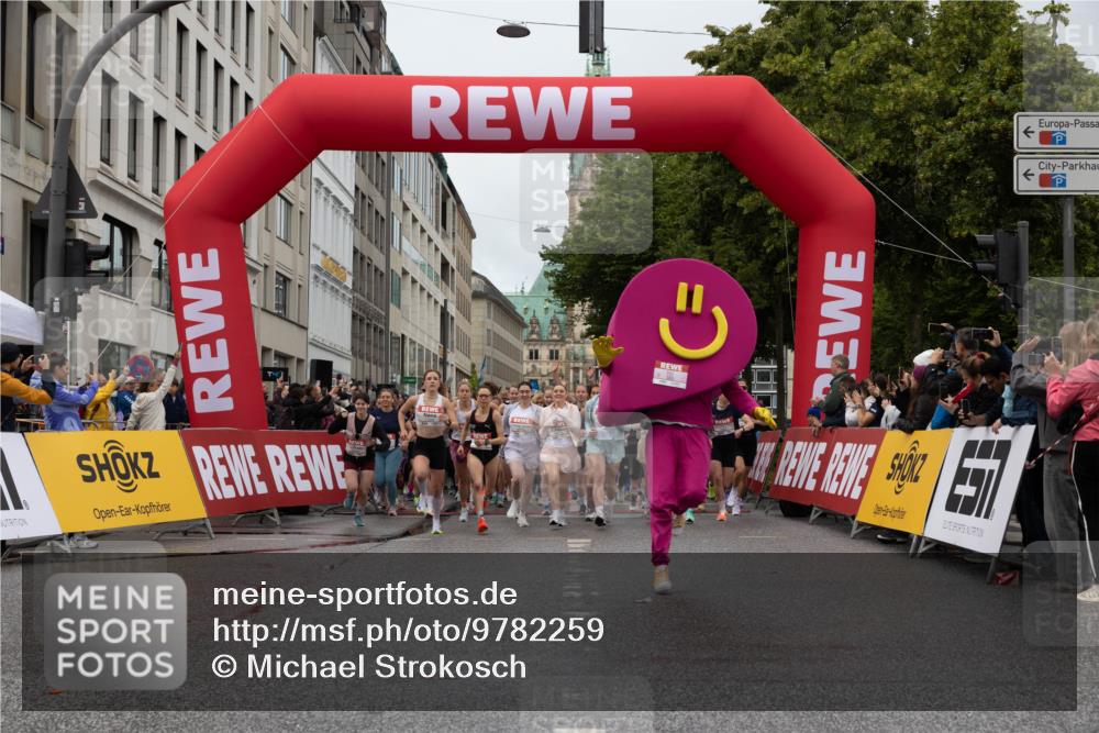 14.06.2026 - REWE Women's Run Michael Strokosch http://msf.ph/oto/9782259 14.06.2026 09:00:41 Laufen  meine-sportfotos.de
