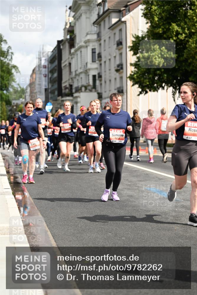 14.06.2026 - REWE Women's Run Dr. Thomas Lammeyer http://msf.ph/oto/9782262 14.06.2026 10:51:08 Laufen 5454, 5688, 57 meine-sportfotos.de
