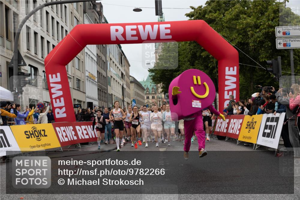 14.06.2026 - REWE Women's Run Michael Strokosch http://msf.ph/oto/9782266 14.06.2026 09:00:41 Laufen  meine-sportfotos.de